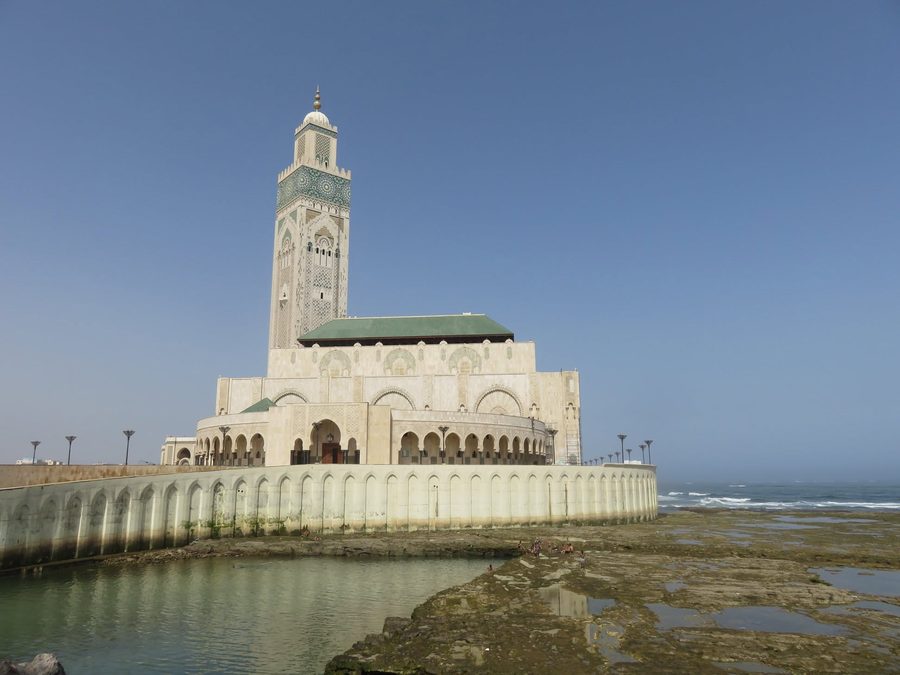 Moschee Hassan II in Casablanca direkt am Meer